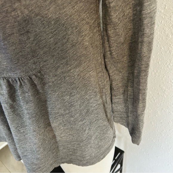 Banana Republic Peplum Top - Picture 7 of 10